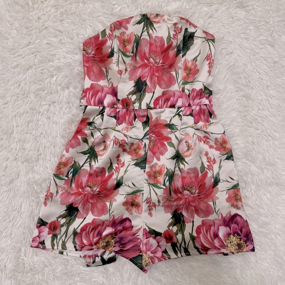 Express Floral Romper Satin Floral Strapless Tie Waist Romper Satin Romper - Picture 3 of 6